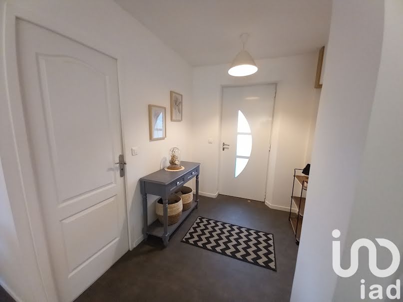 Vente maison 4 pièces 84 m² à Unchair (51170), 213 500 €