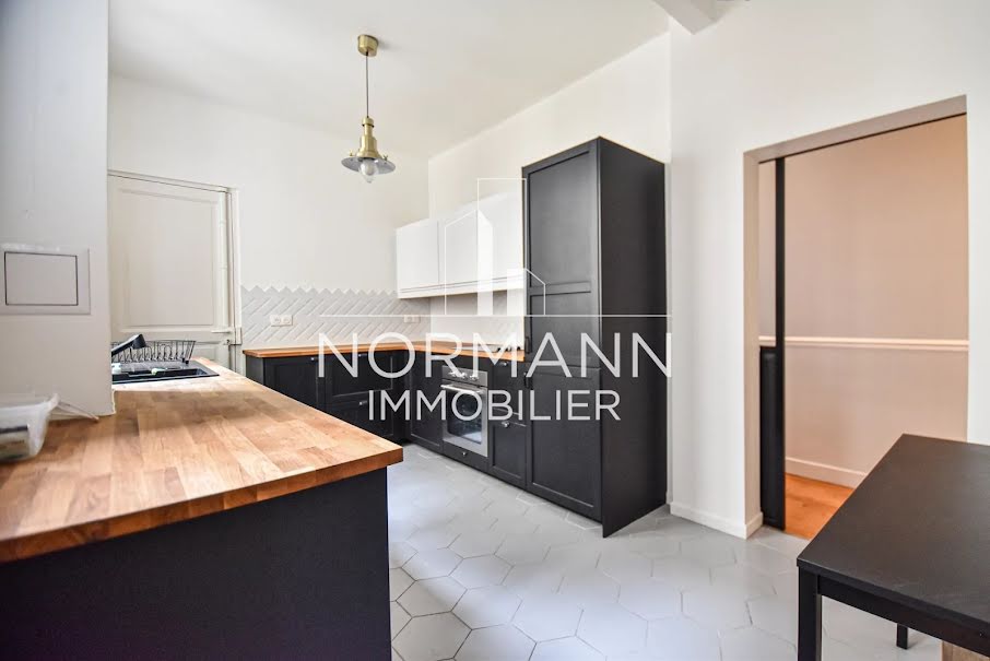 Vente appartement 5 pièces 145 m² à Paris 16ème (75016), 1 699 000 €