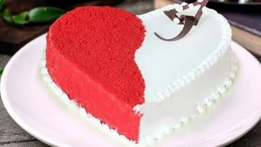 Red Velvet Vanilla Special Cake [1 Kg]