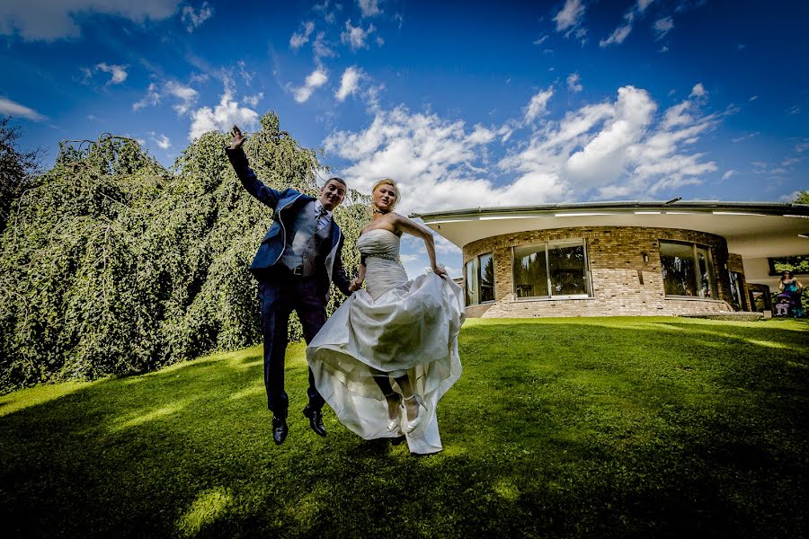 Fotógrafo de bodas Salvatore Ponessa (ponessa). Foto del 28 de mayo 2016