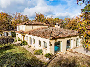 maison à Saint-Paul-en-Forêt (83)