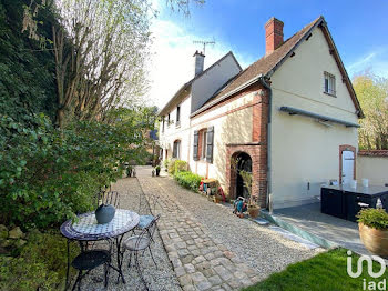 maison à Nogent-le-Roi (28)