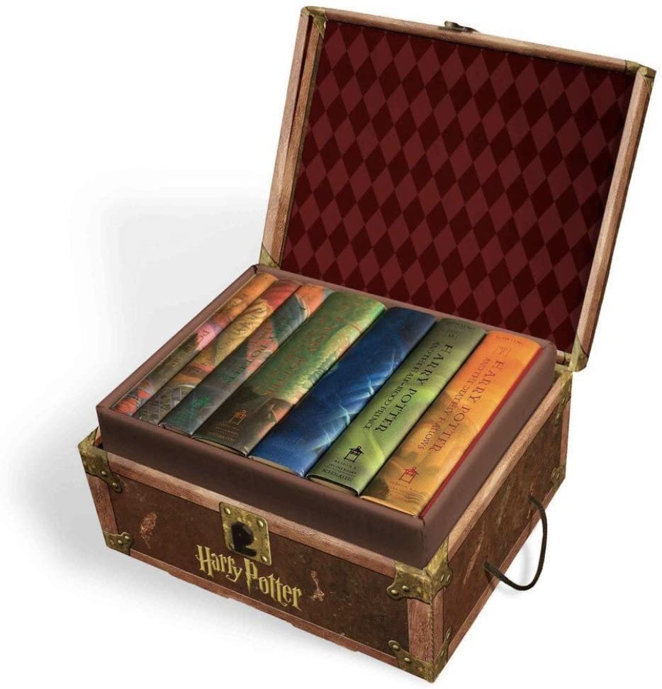 Harry Potter Hogwarts Trunk Collection