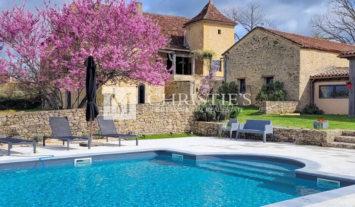 Maison avec piscine et terrasse Lalinde