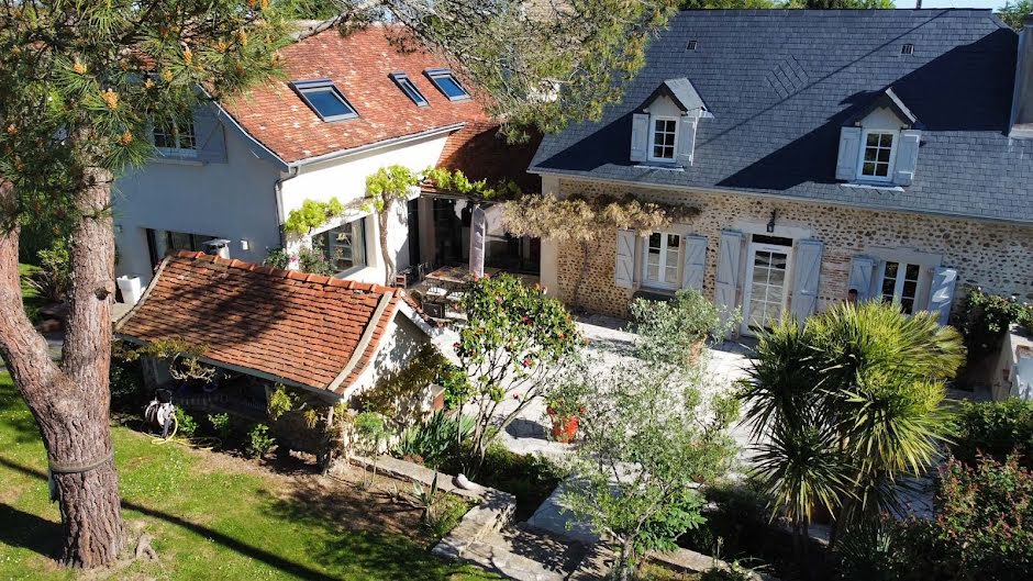 Vente maison 6 pièces 182 m² à Pau (64000), 497 000 €