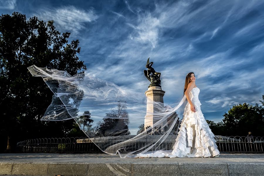 Wedding photographer Carina Rodríguez (altoenfoque). Photo of 2 November 2016