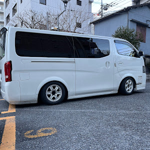 NV350キャラバン