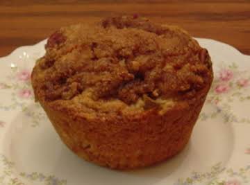 Rhubarb Streusel Muffins (Low Cholesterol version)