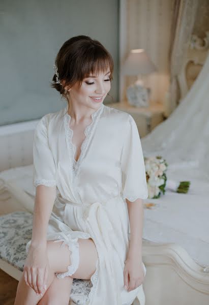 Wedding photographer Ekaterina Vecherskaya (katrinvecher). Photo of 9 December 2019