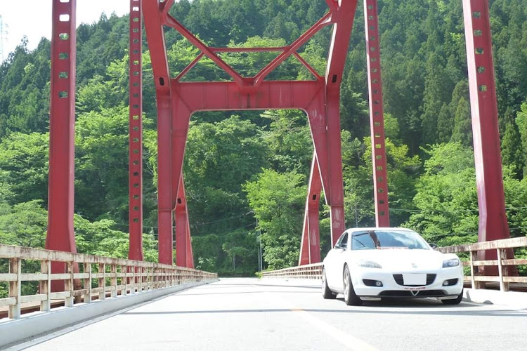 RX-8の奥矢作・レッドブリッジ・新緑・今の気温が永遠に続いて欲しいに関するカスタム事例の投稿画像1枚目