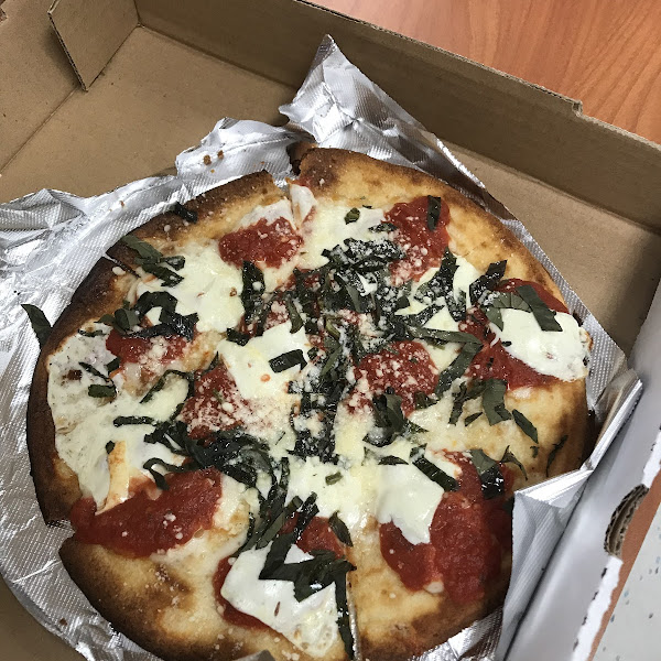 Margarita pizza