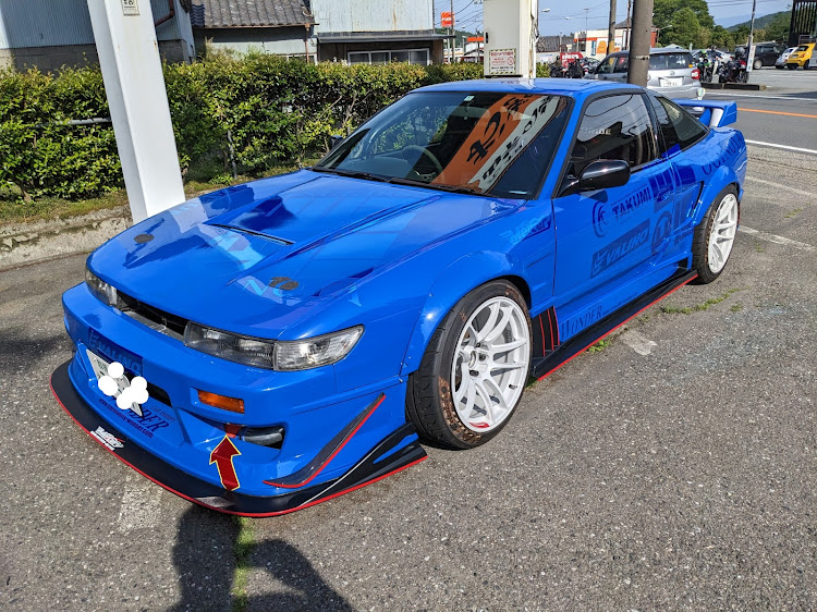 RX-7の榛名ロータリーミーティング・イニシャルＤ・D‘z garage・#群馬遠征・ワイドな黄色の7と8🟡に関するカスタム事例の投稿画像23枚目