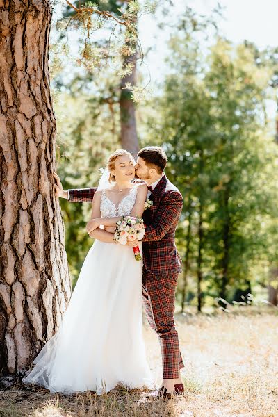 Fotógrafo de casamento Marina Dorogikh (mdorogikh). Foto de 14 de janeiro 2020