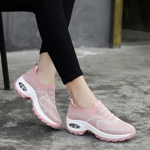 Title 8, Lightweight Sports Shoes Non-slip Mesh Travel S...