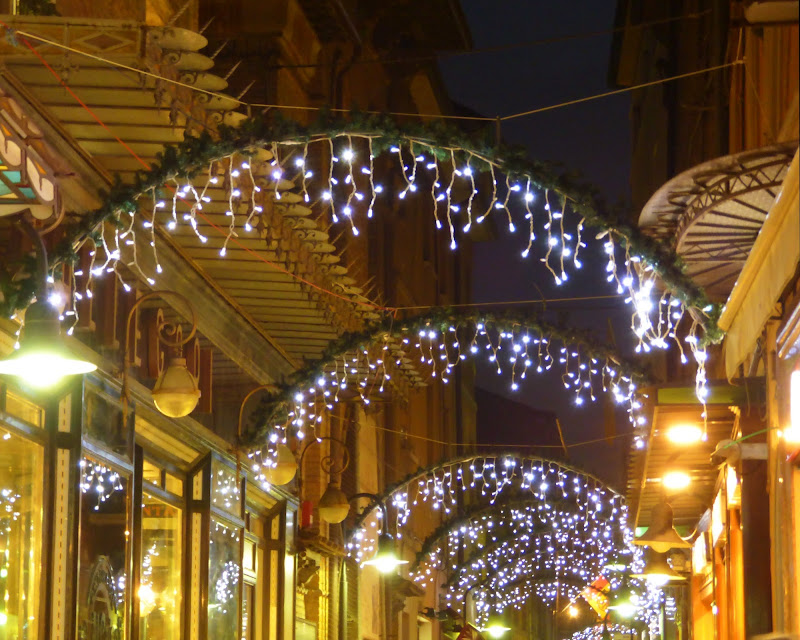 Passeggiata sotto le luci di sarasphotography