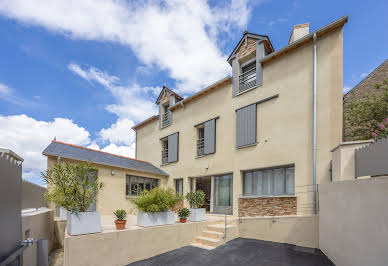 Maison en bord de mer avec terrasse 1