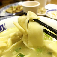 段純貞牛肉麵(建功店)