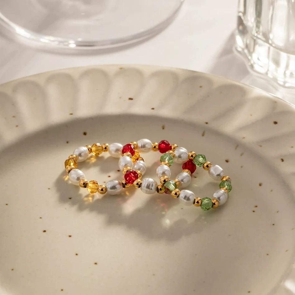 18K vergulde roestvrijstalen kristal parel kralen ring, een elegante ring met een subtiele schittering voor elke dag.