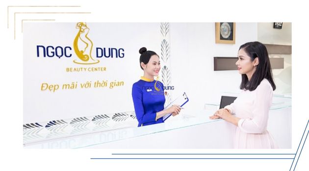  phun môi màu nào đẹp cho tuổi 40 hiệu quả