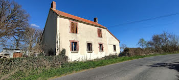 maison à Saint-Sulpice-les-Feuilles (87)