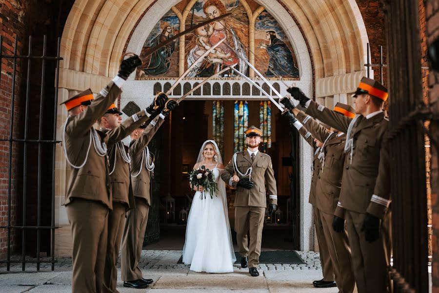 Fotógrafo de casamento Mateusz Brzeźniak (mateuszb). Foto de 4 de julho 2022