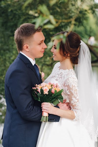 Fotografo di matrimoni Tanya Khmyrova (pixclaw). Foto del 27 dicembre 2016