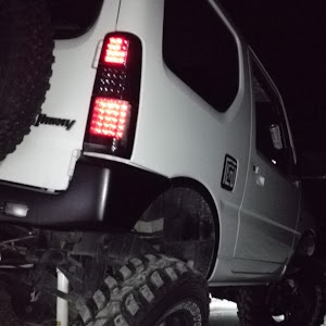 ジムニー JB23W
