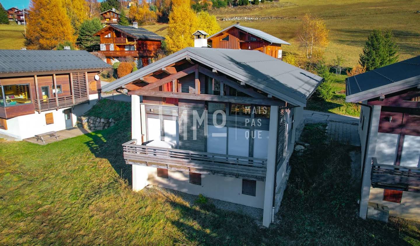 Chalet avec vue panoramique et terrasse La Plagne