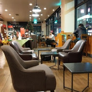 Starbucks統一星巴克(豐原向陽門市)