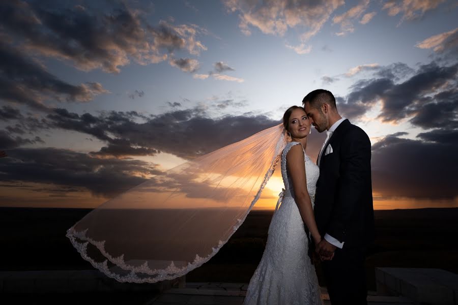 Fotógrafo de bodas Károly Nagy (karolynagy). Foto del 14 de noviembre 2019