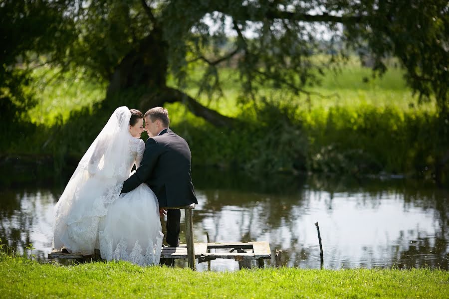 Fotógrafo de casamento Andrey Kucheruk (kucheruk). Foto de 31 de maio 2014