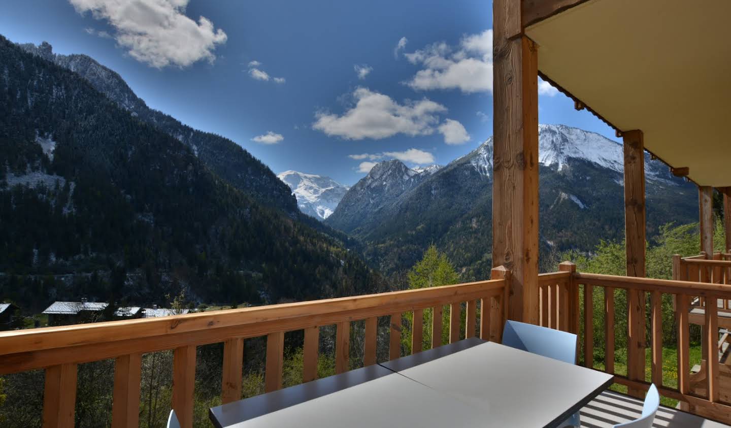 Apartment with terrace Champagny-en-Vanoise