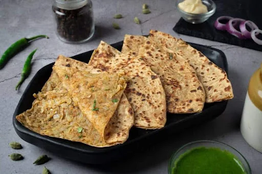 2 Aloo Pyaaz Paratha