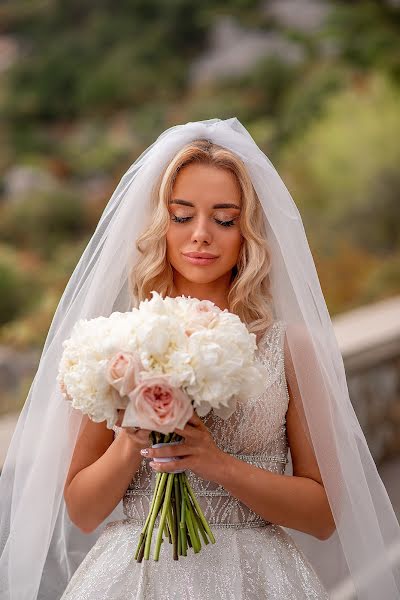 Wedding photographer Inna Ryabichenko (riabinna). Photo of 1 November 2020