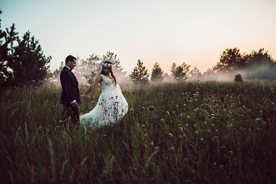 Fotografo di matrimoni Anna Tomasik (annatomasik). Foto del 24 febbraio 2020