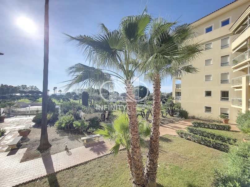 Vente appartement 3 pièces 53 m² à Antibes (06600), 340 000 €