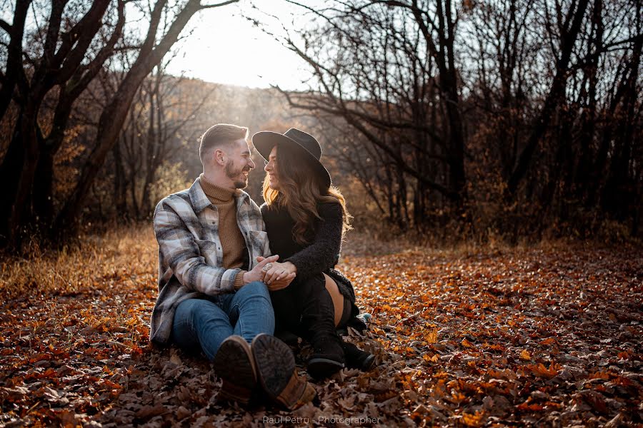 Wedding photographer Raul Petru (raulpetru). Photo of 17 November 2021