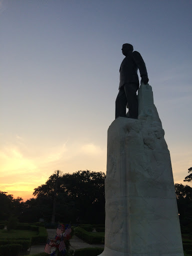 Huey P. Long Gravesite