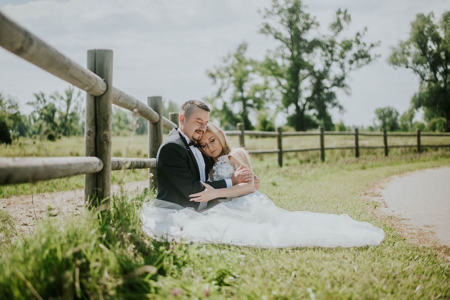 Fotografo di matrimoni Natalia Żaczek (malafotografia). Foto del 25 gennaio 2023