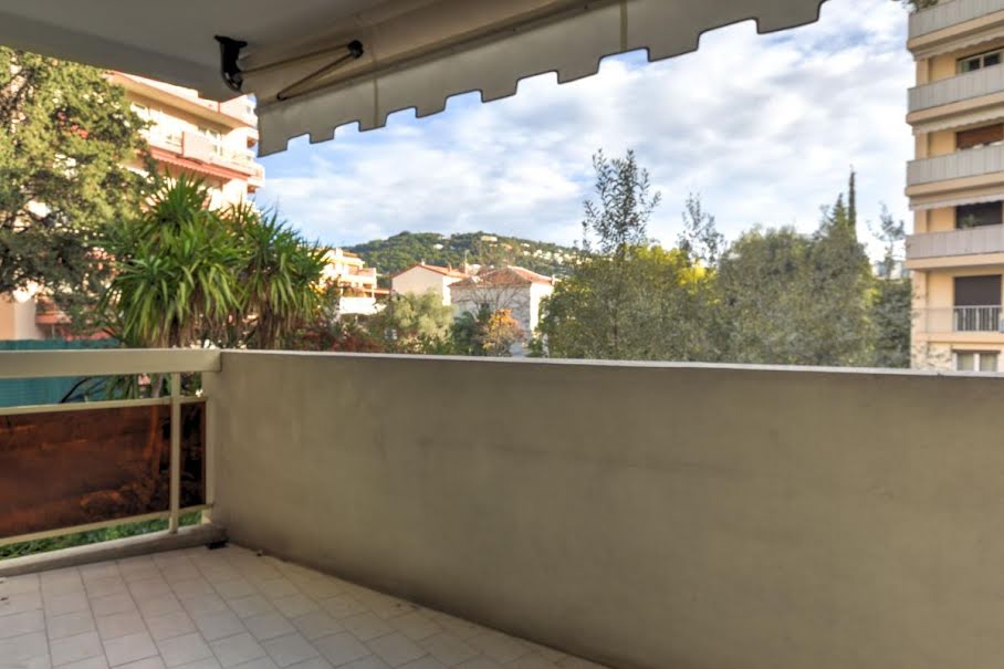 Vente appartement 3 pièces 74 m² à Cannes (06400), 335 000 €