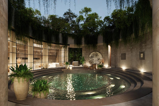 House with pool 3