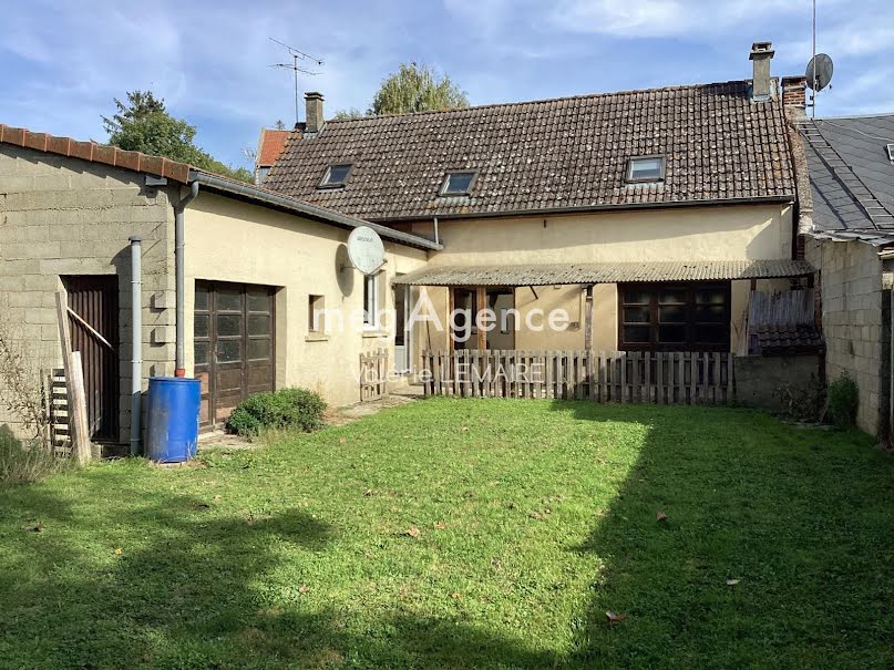 Vente maison 4 pièces 103 m² à Caix (80170), 121 000 €