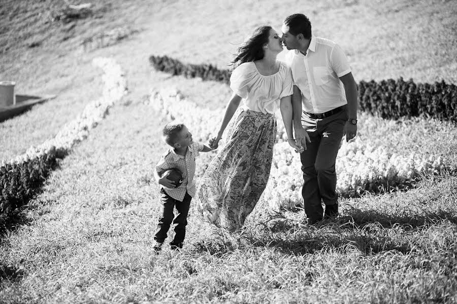 Wedding photographer Ural Gareev (uralich). Photo of 27 August 2014