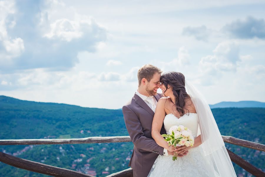 Fotógrafo de bodas Ákos Jurás (jurasakos). Foto del 30 de noviembre 2016