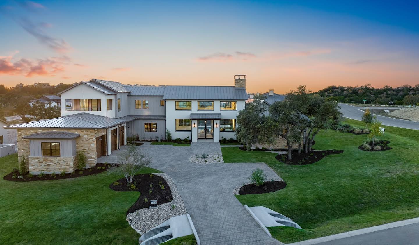 House with pool and terrace Austin