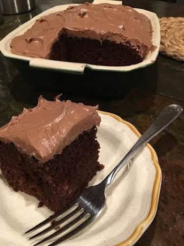 BONNIE'S CHOCOLATE CAKE