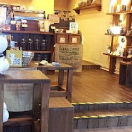 cama café 現烘咖啡專門店