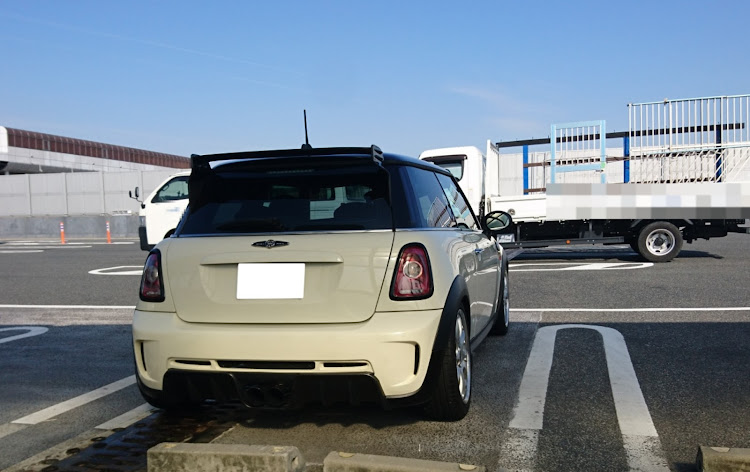 ミニクーパーSのドライブ・医療従事者にエールをに関するカスタム事例の投稿画像2枚目