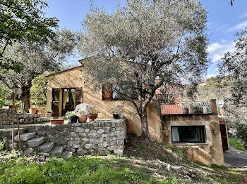 maison à Châteauneuf-Grasse (06)