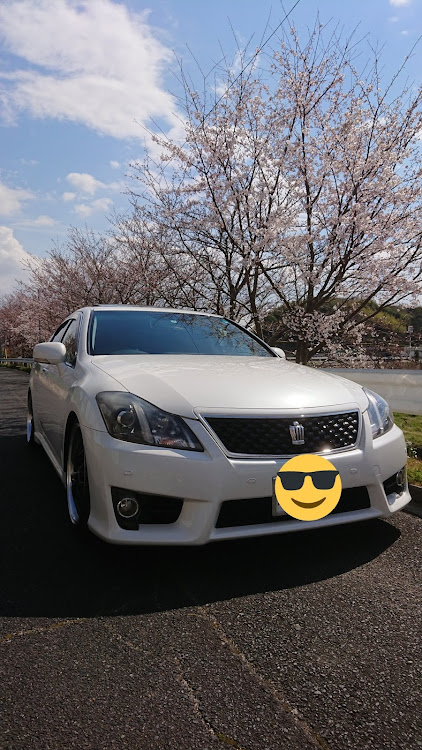 クラウンアスリートのドライブ・洗車に関するカスタム事例の投稿画像1枚目